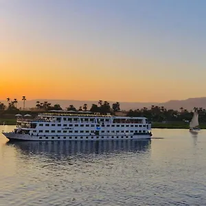 Aswan Coral 2 Nile Cruise Every Saturday From 4 Nights & Every Wednesday From Aswan 3 Nights Hotel Luxor